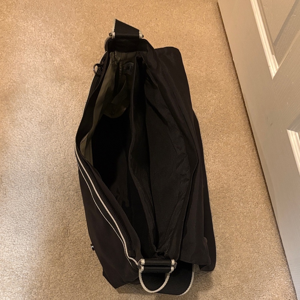 Lacoste Black Messenger Bag - Picture 6 of 7